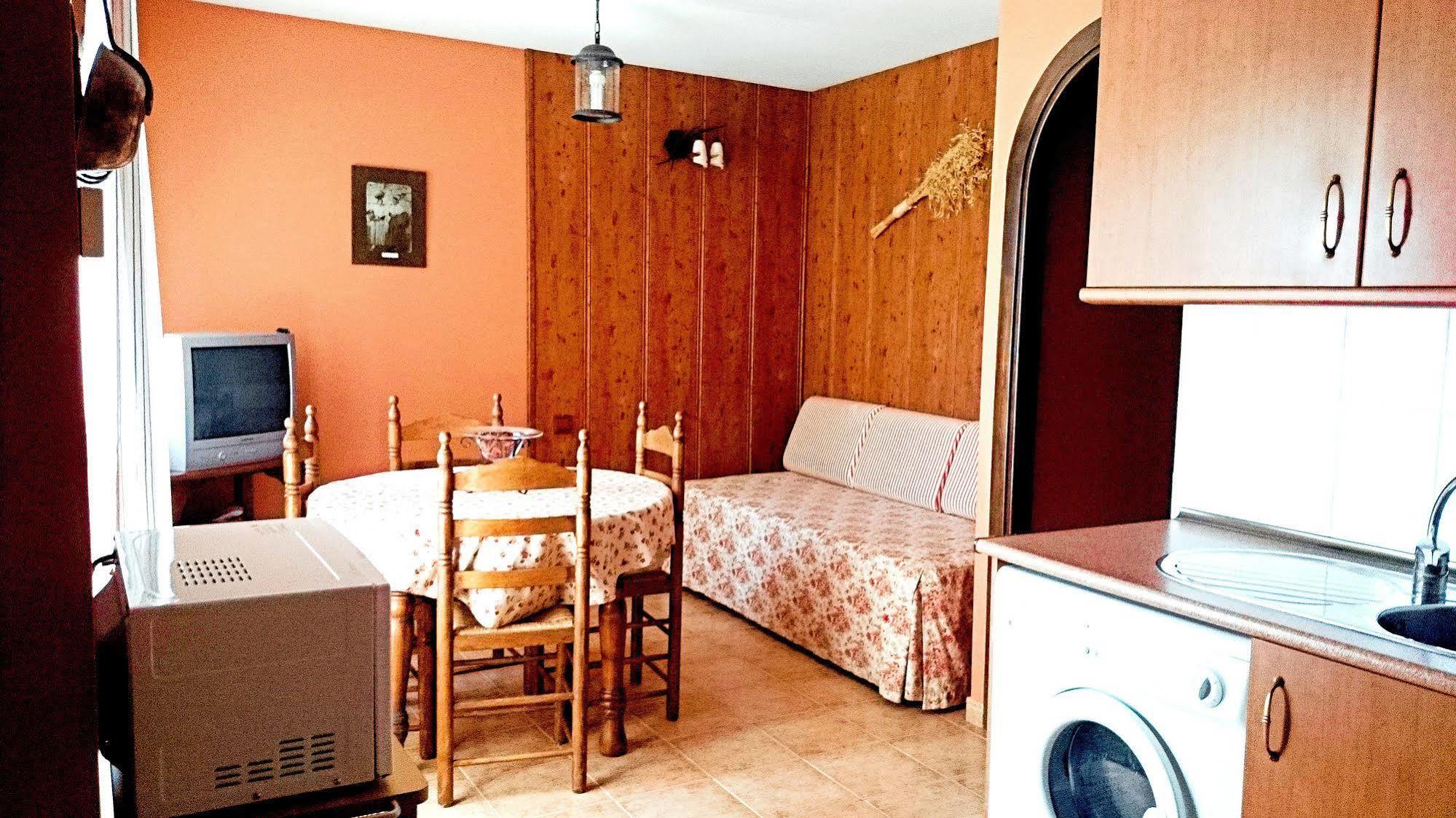 El Rincon De Andrea Apartamentos Biescas  Εξωτερικό φωτογραφία